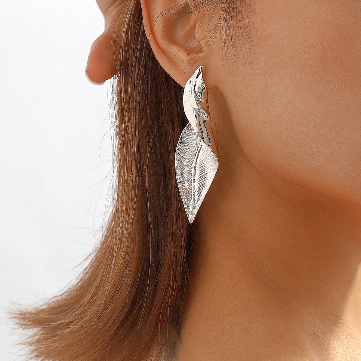 E1945ZA Geometric Irregular Distorted Leaf Earrings Exaggerated Cold Alloy Temperament Earrings Female