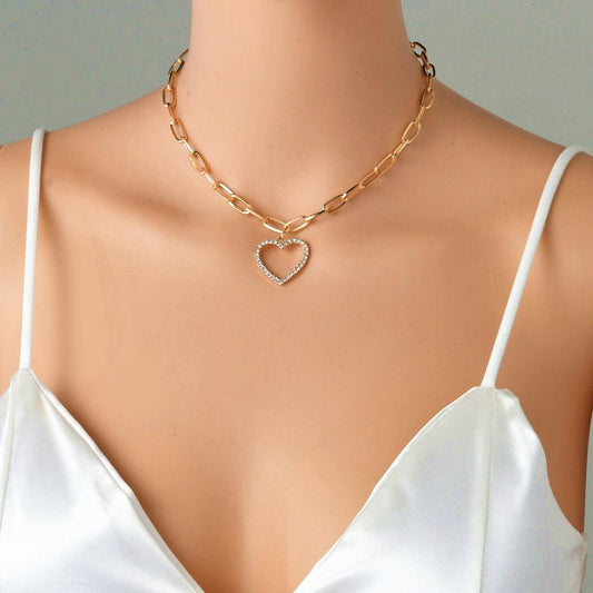 Fashion Simple Alloy Peach Heart Pendant Necklace Rhinestone Clavicle Chain Necklace Ladies Accessories