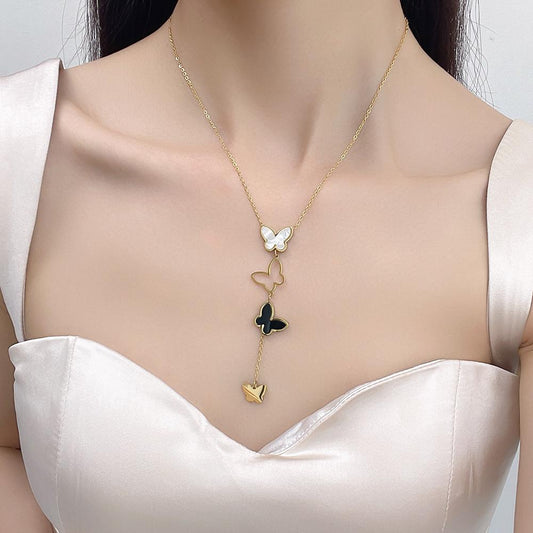 Original fresh small butterfly necklace light luxury niche stainless steel collarbone chain inssen series for girlfriend