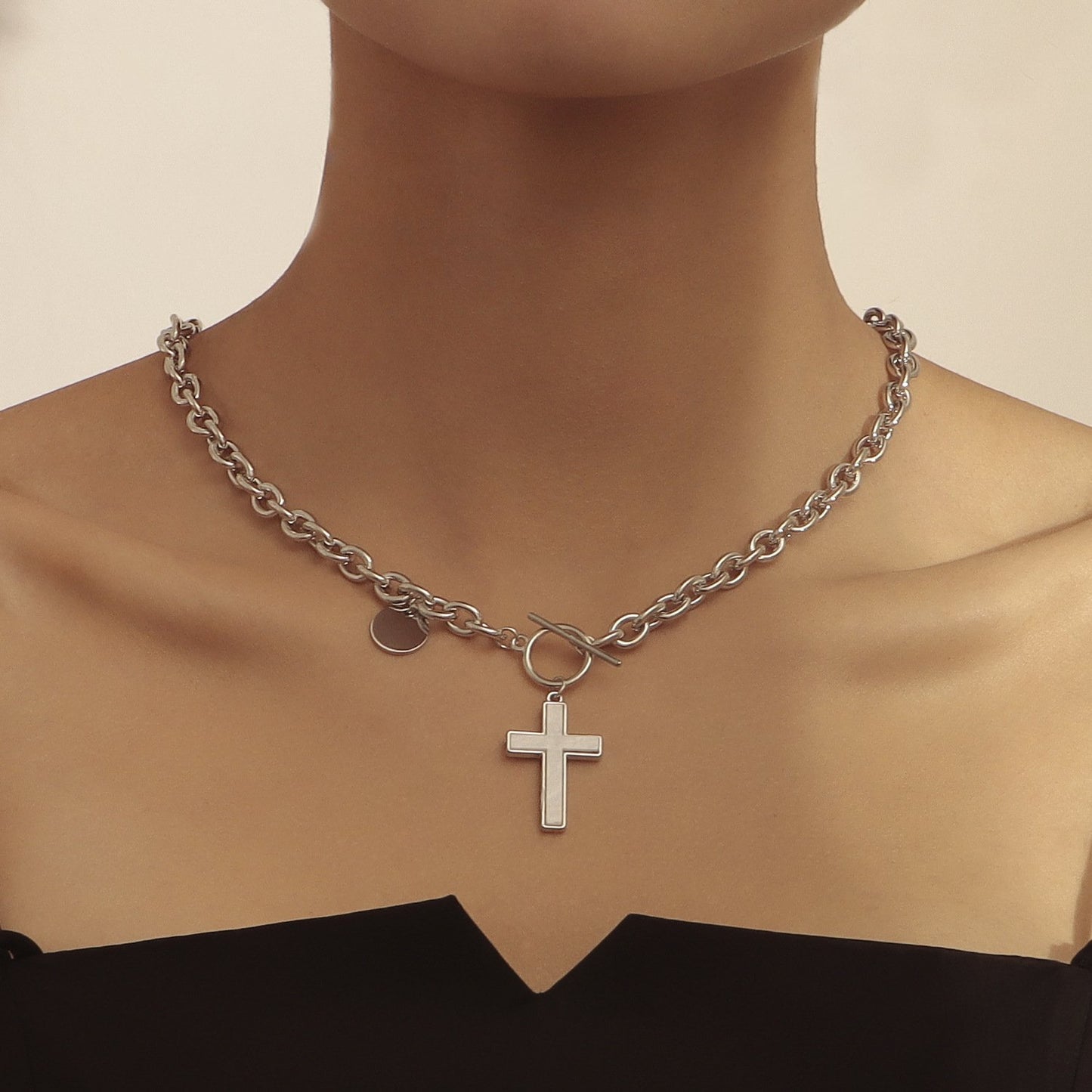 Jewelry punk exaggerated thick chain cross white mother-of-pearl pendant necklace female high-end clavicle chain