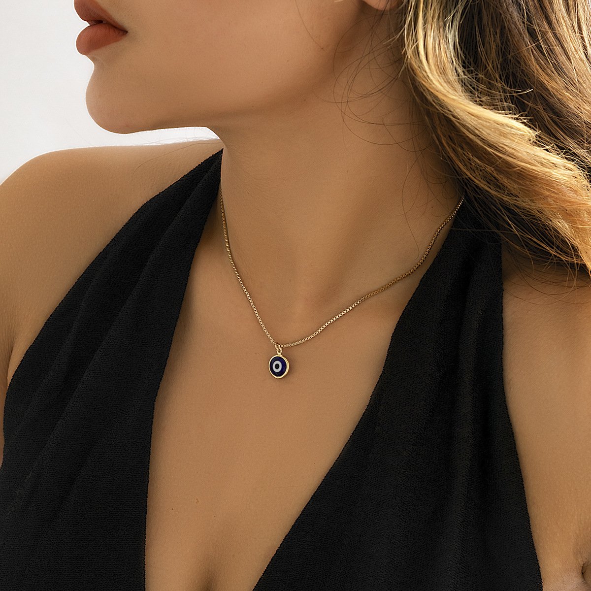 Jewelry Versatile Eye Pendant Metal Necklace Simple Geometric Box Chain Single Layer Necklace Female