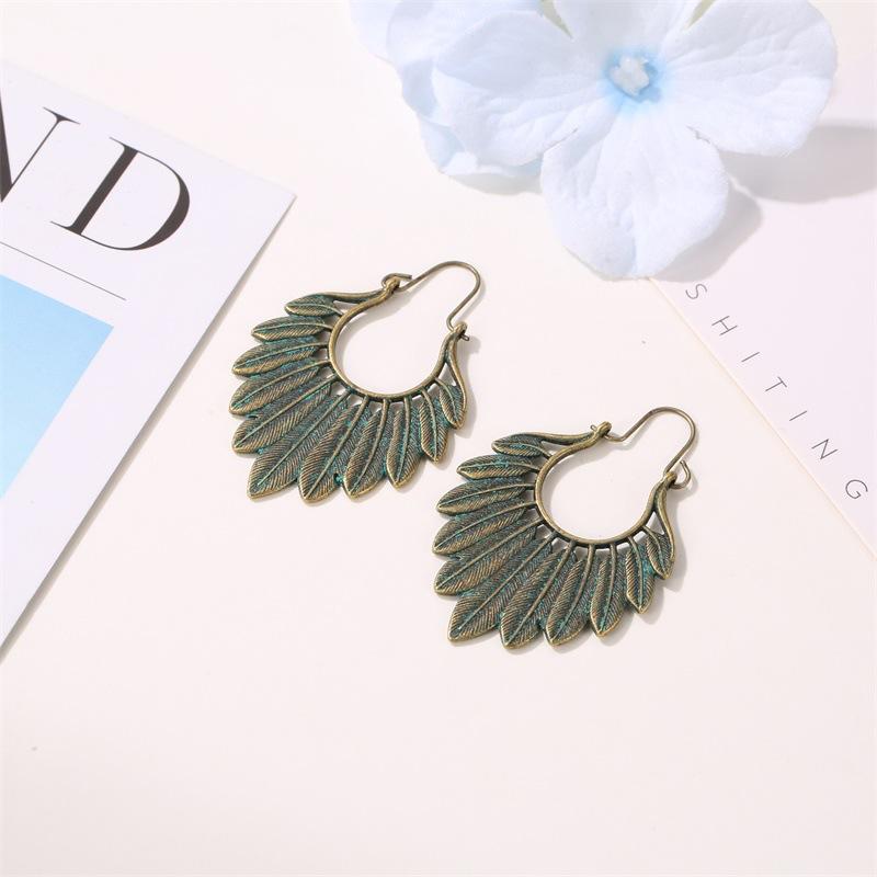 Old bronze leaf earrings ins fashion personality ethnic metal feather earrings