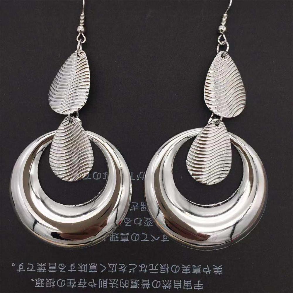 Metal Ring Mirror Sequin Earrings Simple Ladies Pop Night Earrings