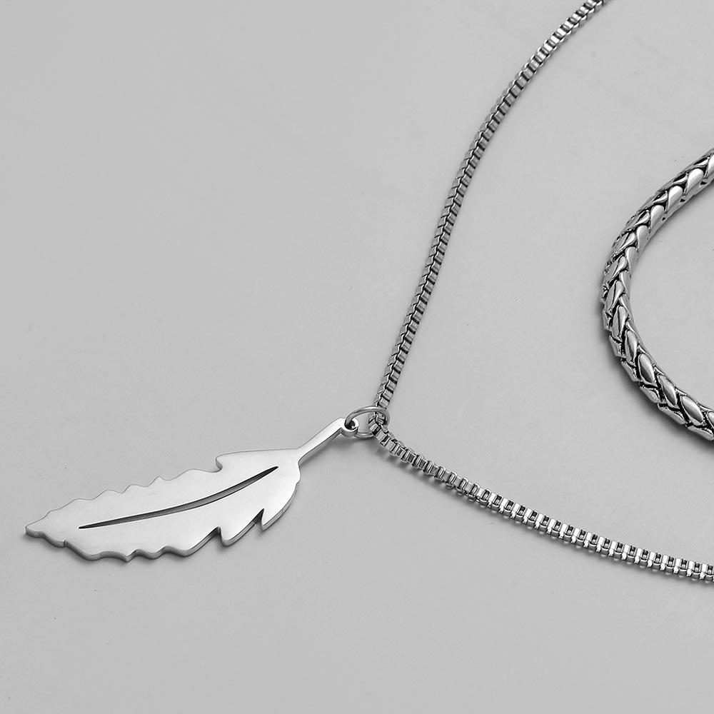 Light luxury niche simple titanium steel necklace stainless steel double feather leaf snake bone chain sweater chain