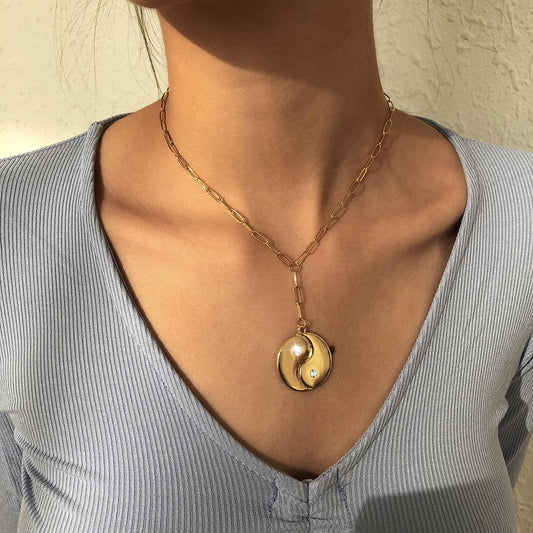 N8825 Exaggerated Necklace Hip-Hop Street Shot Y-shaped Long Necklace Temperament Retro Creative Clavicle Chain