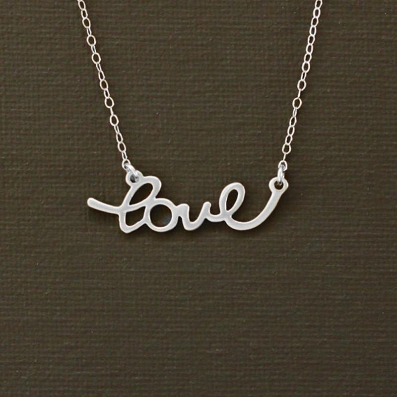 Fashion temperament versatile collarbone chain creative personality LOVE letter pendant necklace