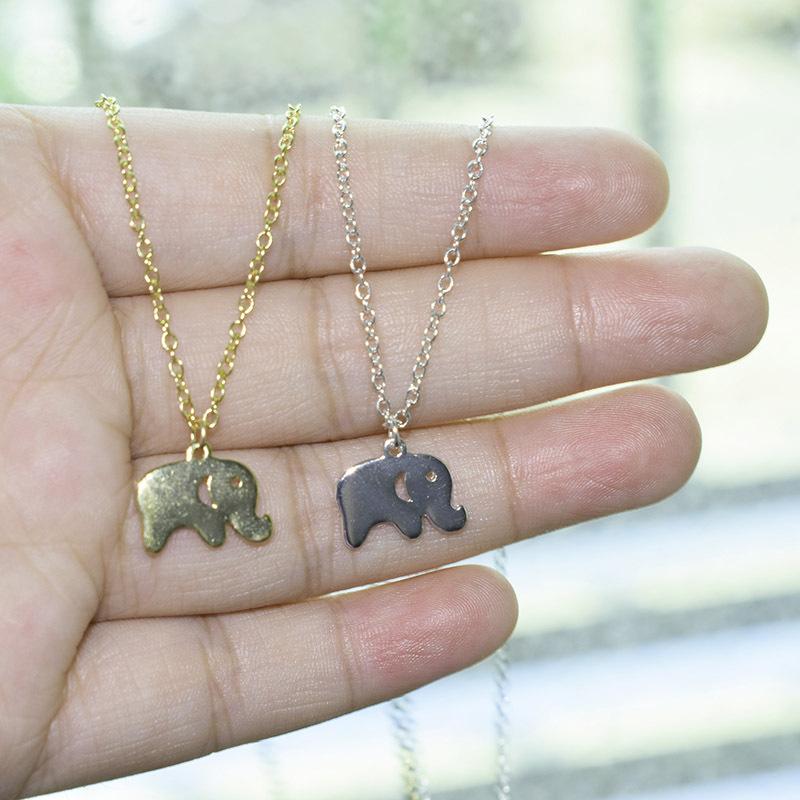 Cute Elephant Necklace Electroplating Color Preserving Alloy Baby Elephant Necklace Animal Pendant Clavicle Chain Jewelry