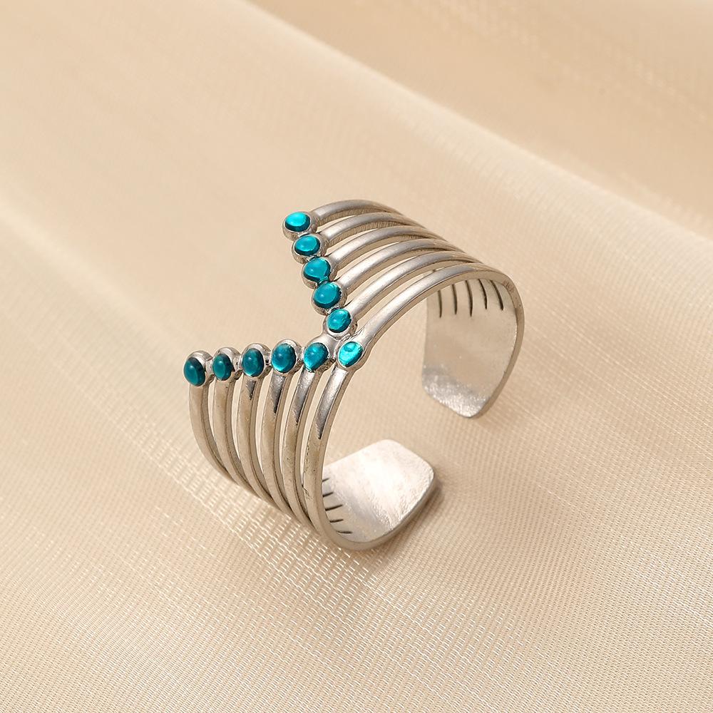 Stylish personality simple ladies niche design stainless steel opening V letter blue oil dripping ring