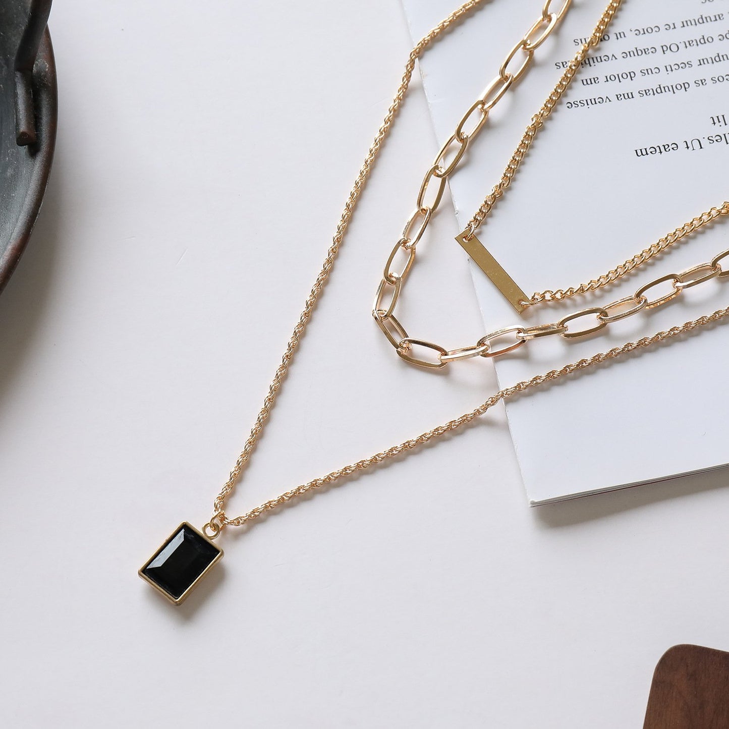 Jewelry Black Diamond Gemstone Pendant Chain Necklace Women's Fashion Street Shoot Multi-layer Trend Necklace