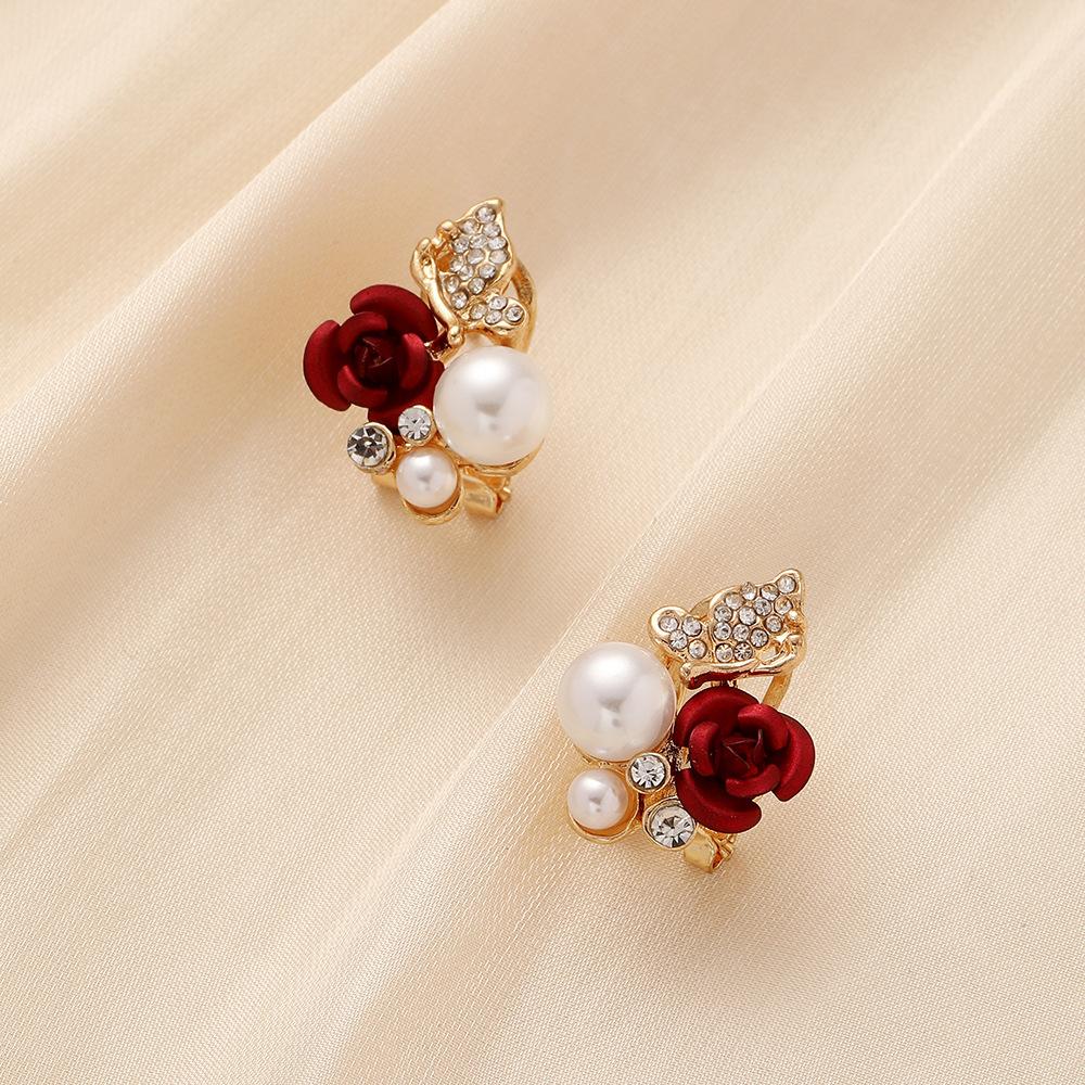 French Temperament Palace Ladies Rose Pearl Earrings Popular Fashion Camellia Flower Ornaments