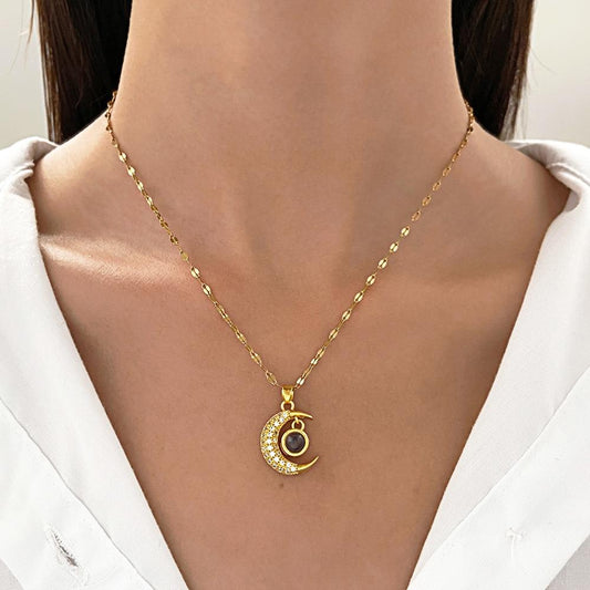 Diamond-encrusted moon projection necklace women's fashion temperament one hundred languages I love you net red collarbone chain customization