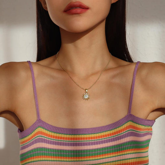 N9125 Sun Moon Pendant Necklace Niche Ladies Fashion Necklace Hong Kong Light Luxury Simple Clavicle Chain