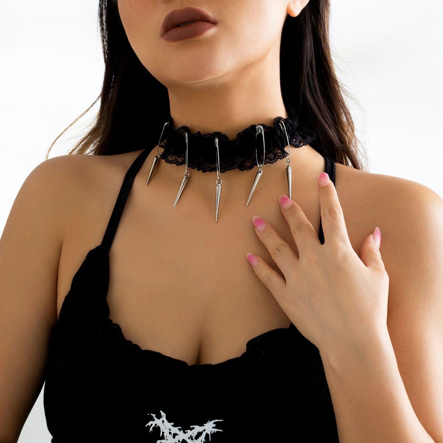 Jewelry sweet cool dark brooch rivet necklace choker female simple tassel lace necklace