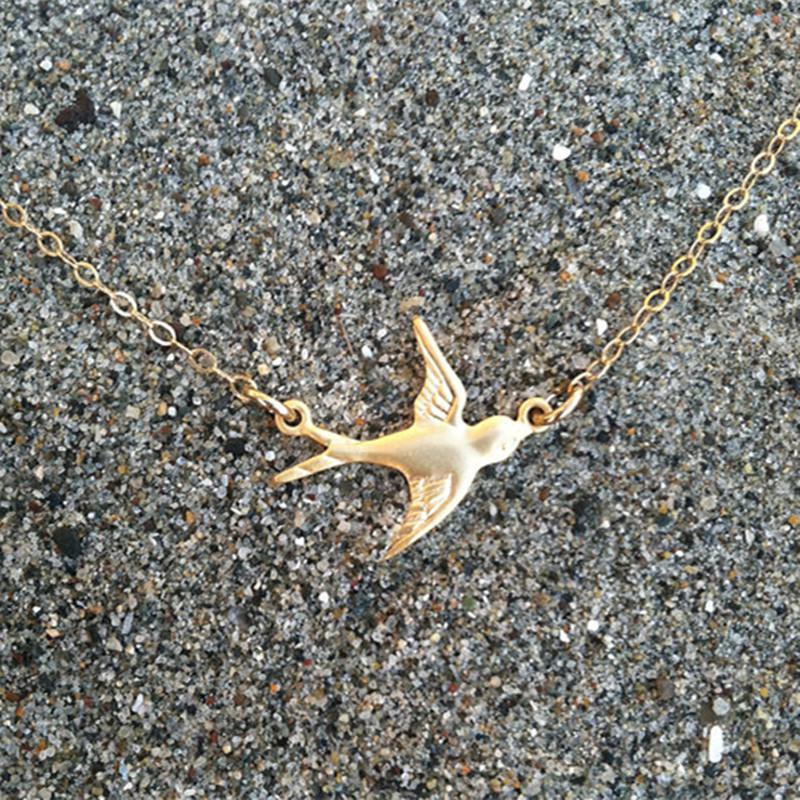 Cute Animal Little Swallow Pendant Necklace Short Fine Clavicle Chain Necklace