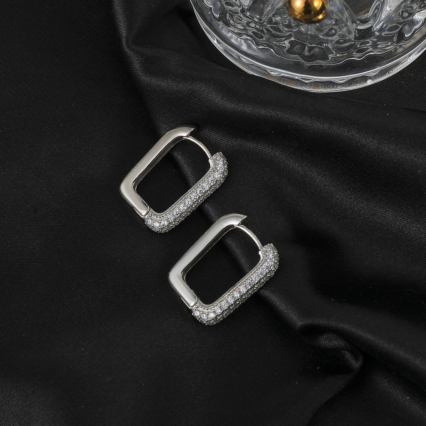 High-end copper inlaid zircon square earrings ins same fashion simple geometric earrings French style earrings for women