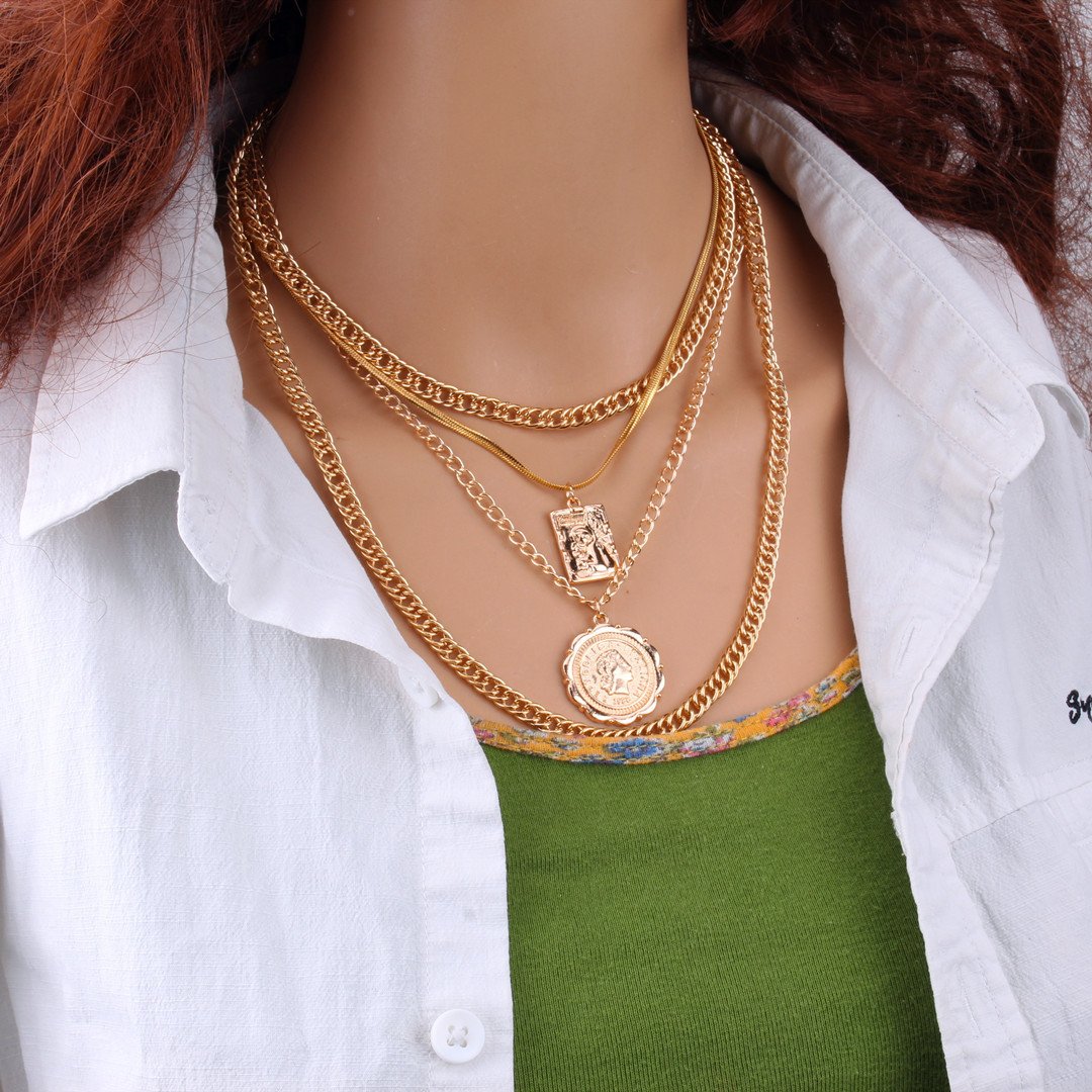 Jewelry Vintage Multilayer Chain Angel Wings Embossed Queen Image Necklace Clavicle Chain