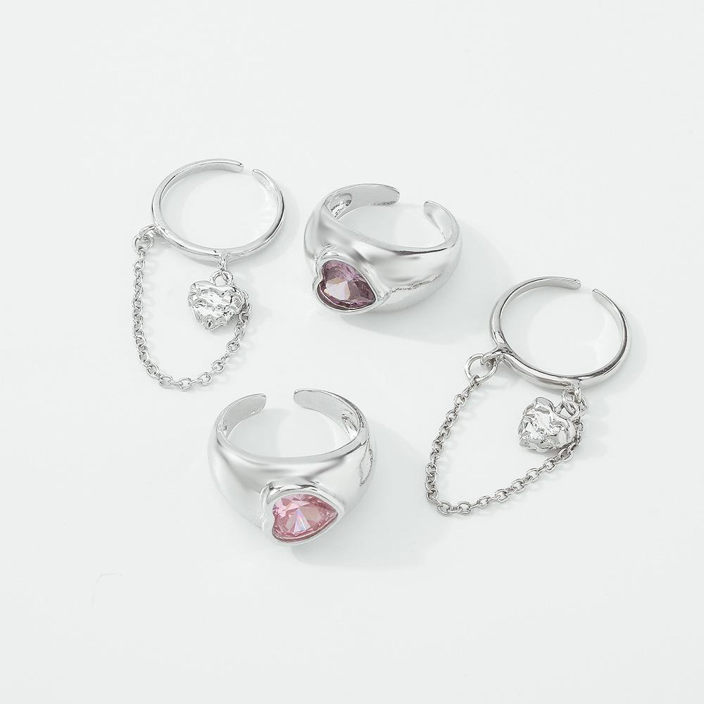 R658 jewelry niche design sense chain love ring personality sweet and spicy retro exaggerated ring