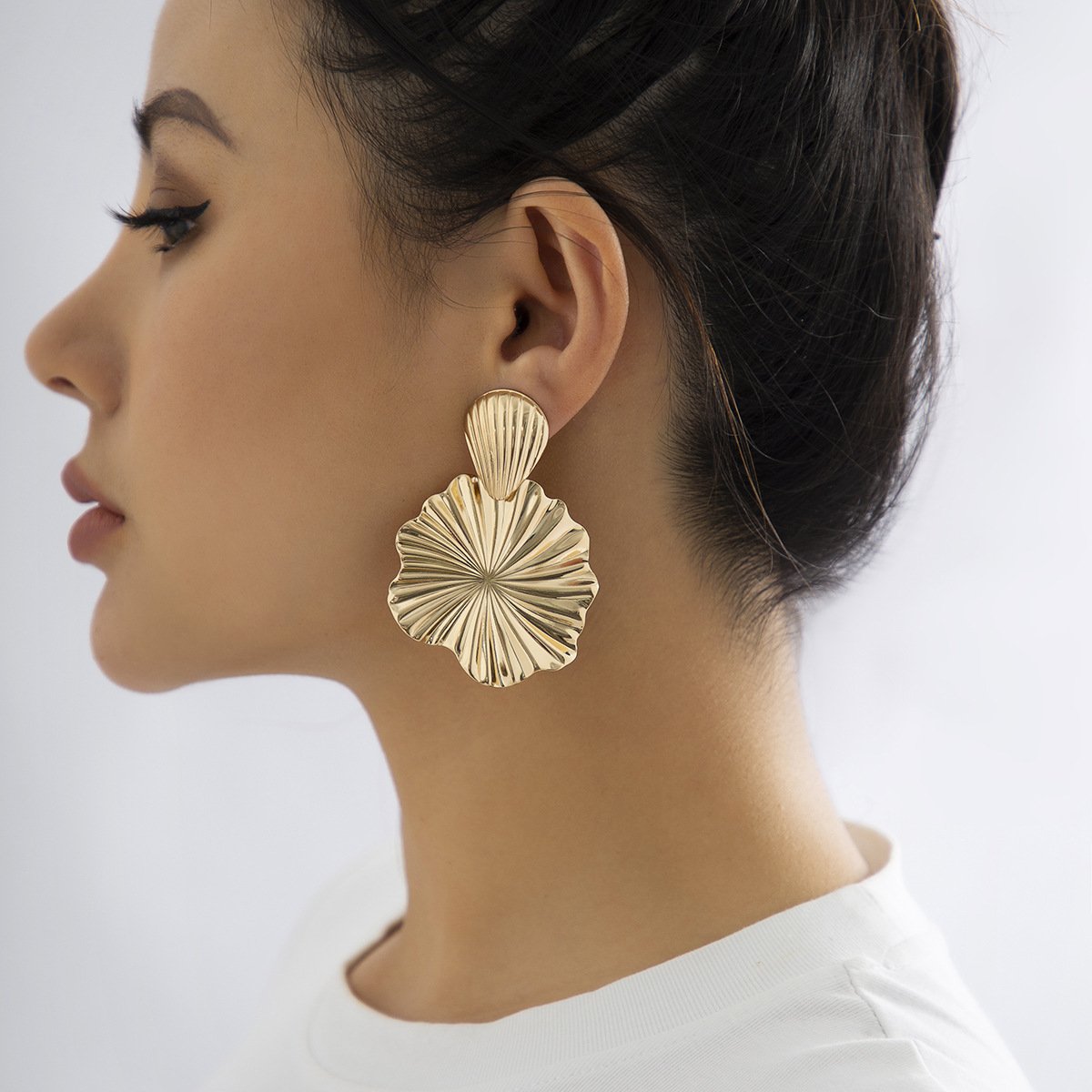 Jewelry niche cold folded shell earrings personality liquid fluid metal lotus leaf earrings
