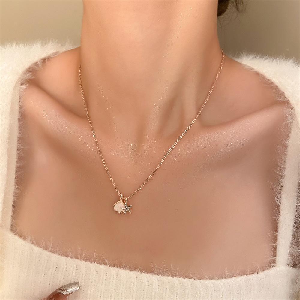 Ins starfish shell necklace female fashion temperament niche diamond star clavicle chain net red sweater chain tide