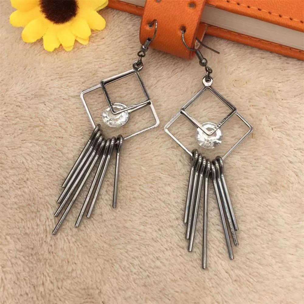 Rhombus Quadrilateral Tassel Earrings Clip Drill Earrings Ethnic Earrings Popular Jewelry Indian Shrimp