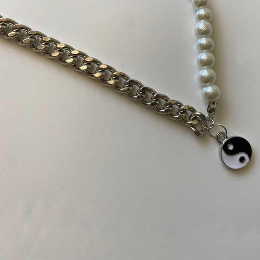 Trendy Hip Hop Yin Yang Tai Chi Necklace Retro Cold Imitation Pearl Stitching Asymmetric Clavicle Chain Female