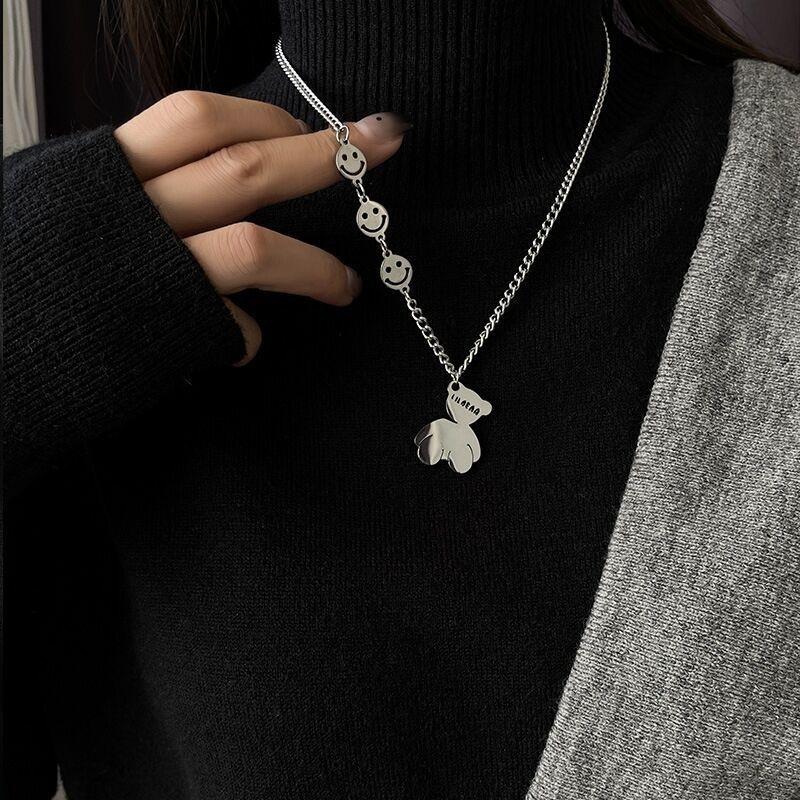 Little bear letter pendant necklace female ins hip-hop stitching smiley sweater necklace niche necklace female accessories