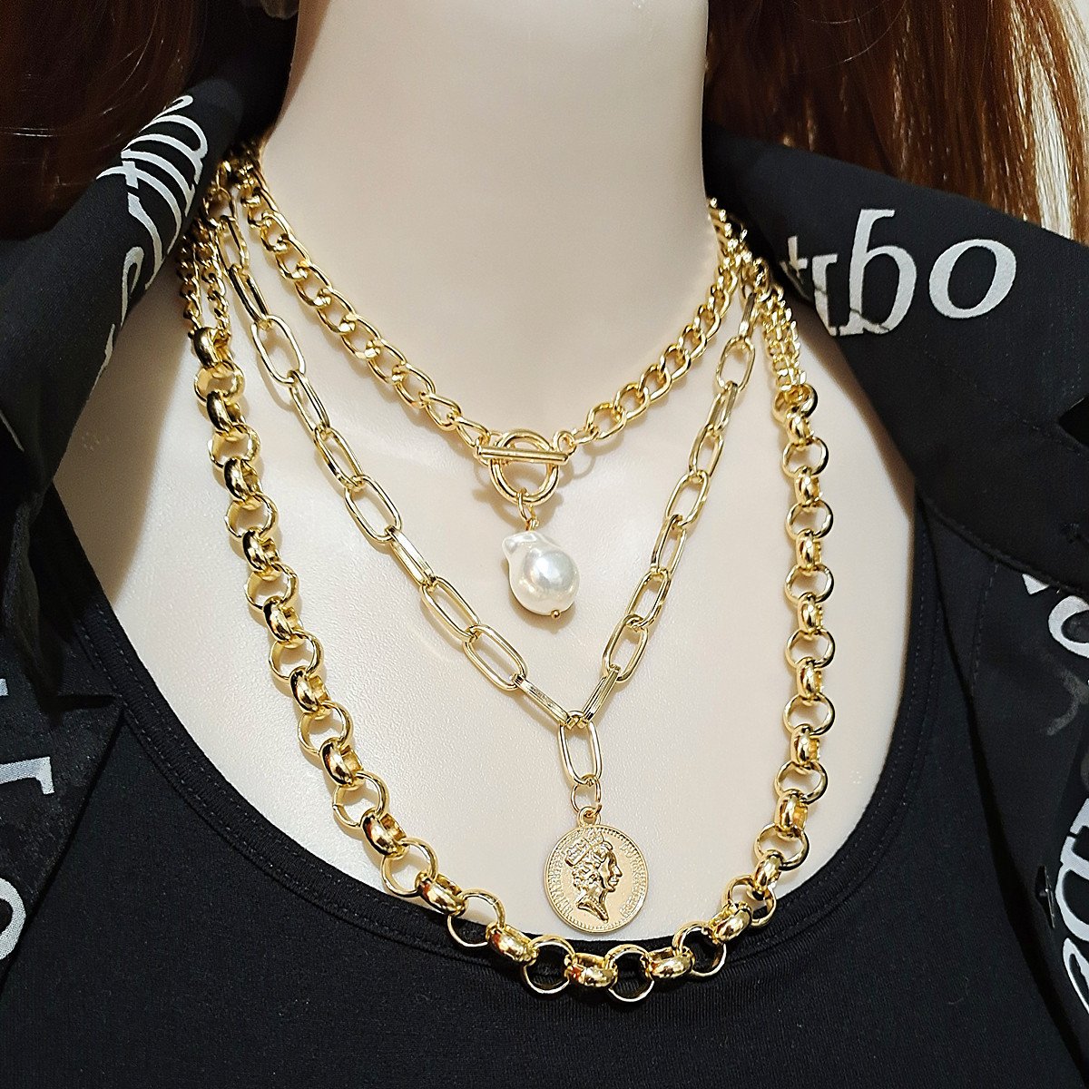 Jewelry Shaped Baroque Pearl Necklace Women's Multi-layered Queen's Head Clavicle Chain Two-piece Set