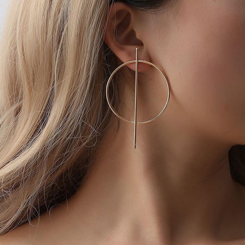 Exaggerated personality big circle geometric earrings night fashion trendy style simple temperament versatile popular earrings