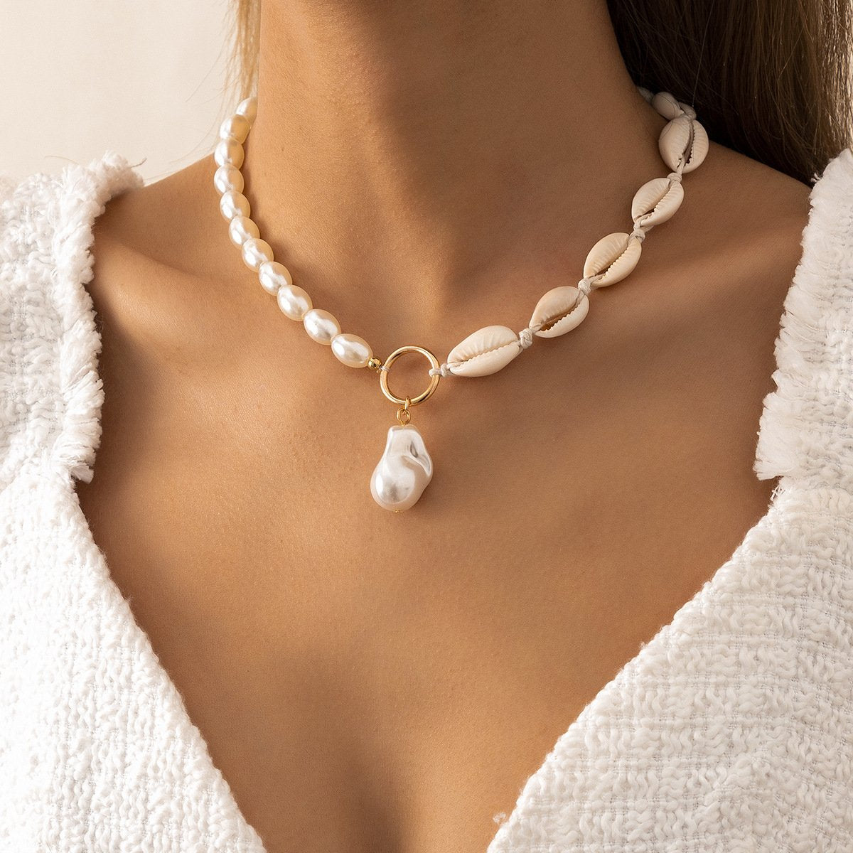 Jewelry Temperament Baroque Shaped Pearl Necklace Beach Vacation Shell Clavicle Chain Necklace