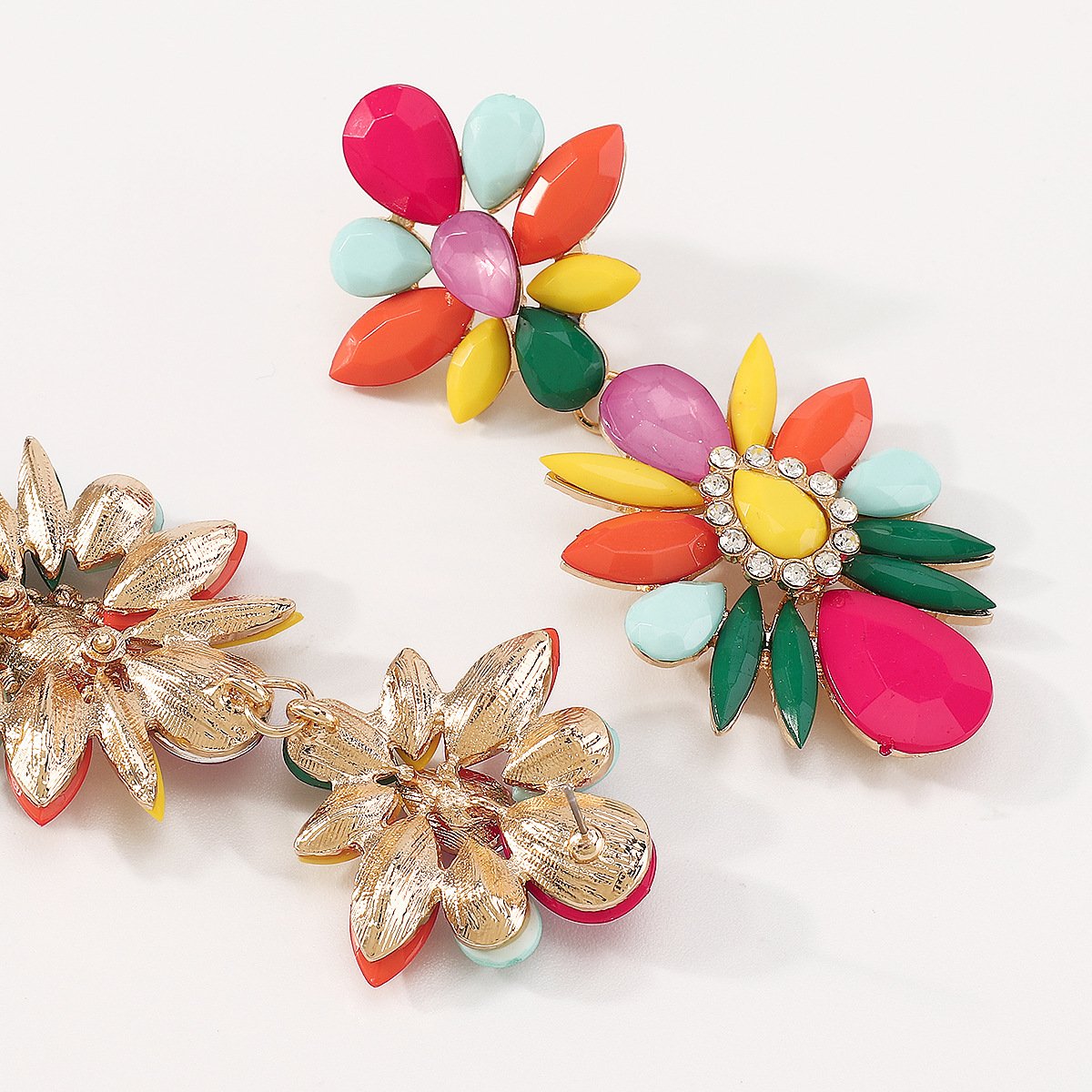 E19 Exaggerated color micro-inlaid rhinestone earrings retro elegant personality plate ethnic earrings female