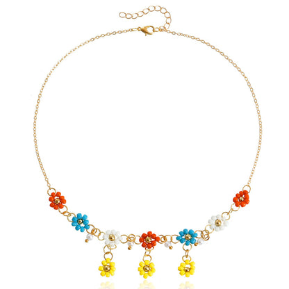 Jewelry Advanced Design Rice Bead Flower Necklace Female Clavicle Chain Simple Light Luxury Fashion Necklace