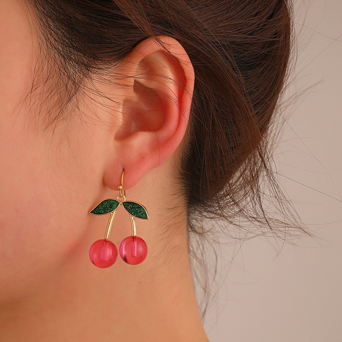 Small fresh cherry glass fruit earrings female ins sweet personality girl heart cherries long earrings