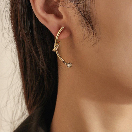 Diamond-encrusted earrings ins niche design creative knotted earrings simple temperament trendy ear accessories