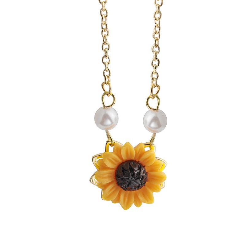 Jewelry Fashion Simple Sunflower Necklace Leaves Pearl Pendant Sweet Sunflower Clavicle Chain