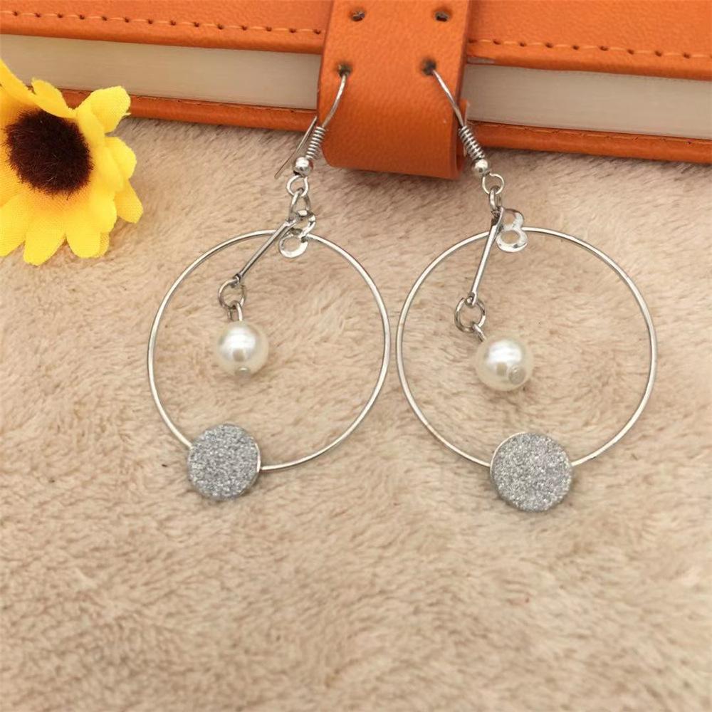 Long Geometric Frosted Imitation Pearl Earrings Internet Celebrity Live Pet Fan Gift