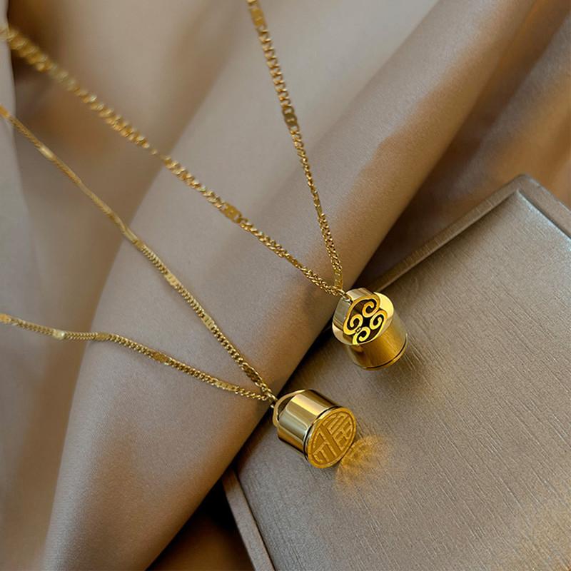 Titanium steel blessing full of auspicious cloud necklace retro personality temperament blessing character clavicle chain