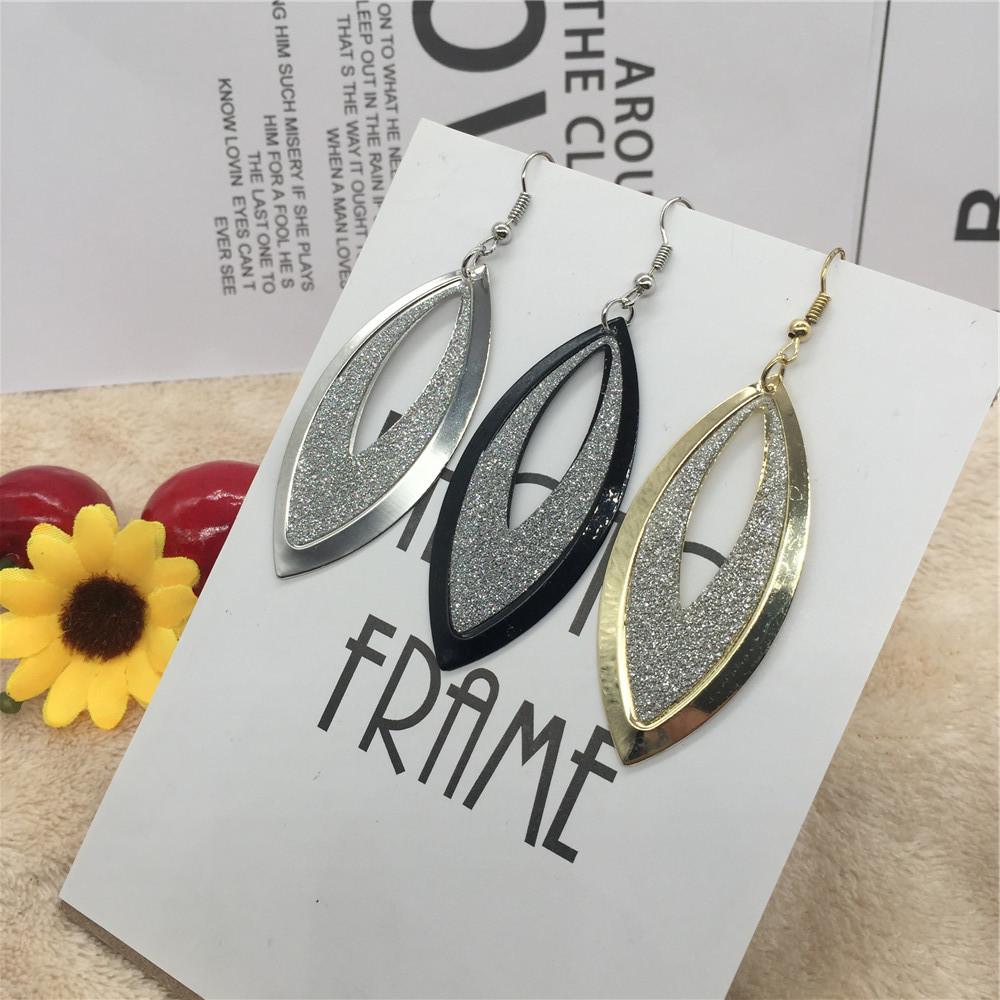 Hollow-out Atmospheric Dinner Party Peach-shaped Ladies Frosted Earrings Summer