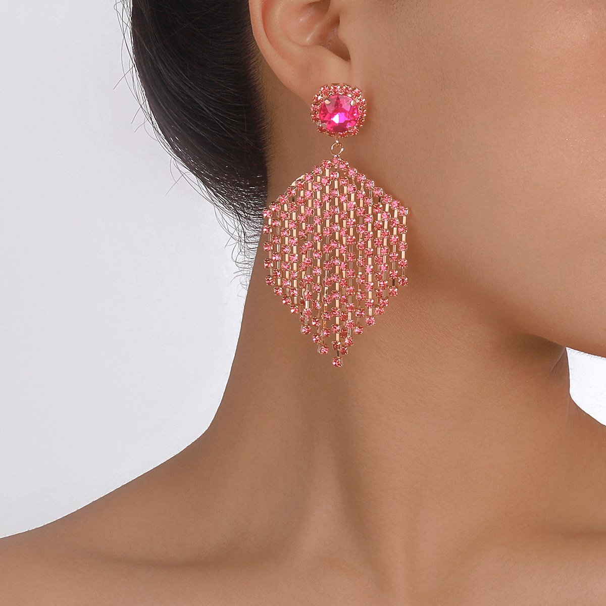 E1526 Temperament Claw Chain Rhinestone Tassel Earrings Baroque Light Luxury Internet Celebrity Fashion Earrings
