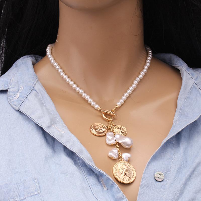 Vintage Baroque Irregular Tassel Imitation Pearl Necklace Beaded Chain Figure Coin Pendant Necklace