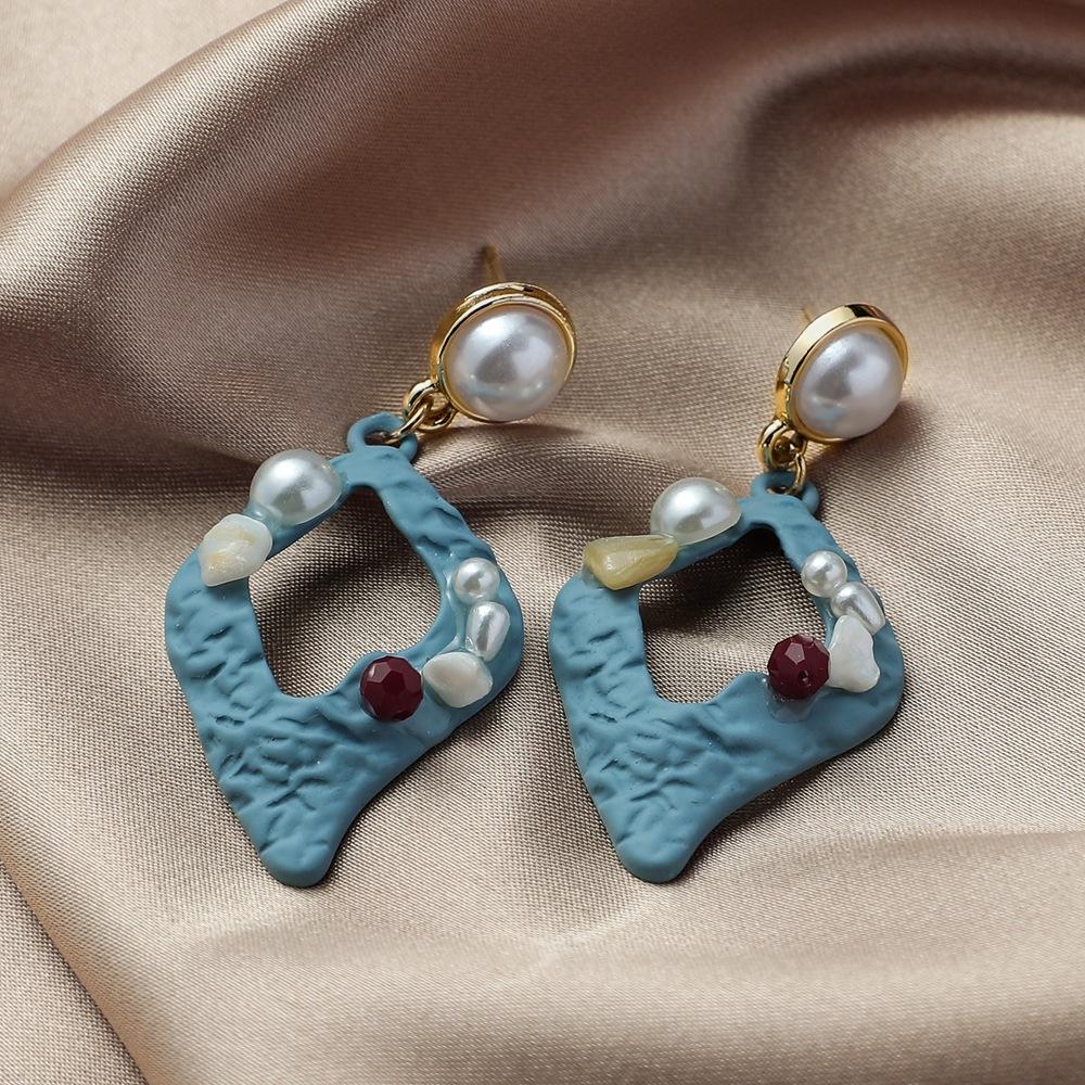 Retro Blue Rhombus Hollow Pearl Gravel Earrings Simple Diamond Temperament Irregular Geometric Earrings