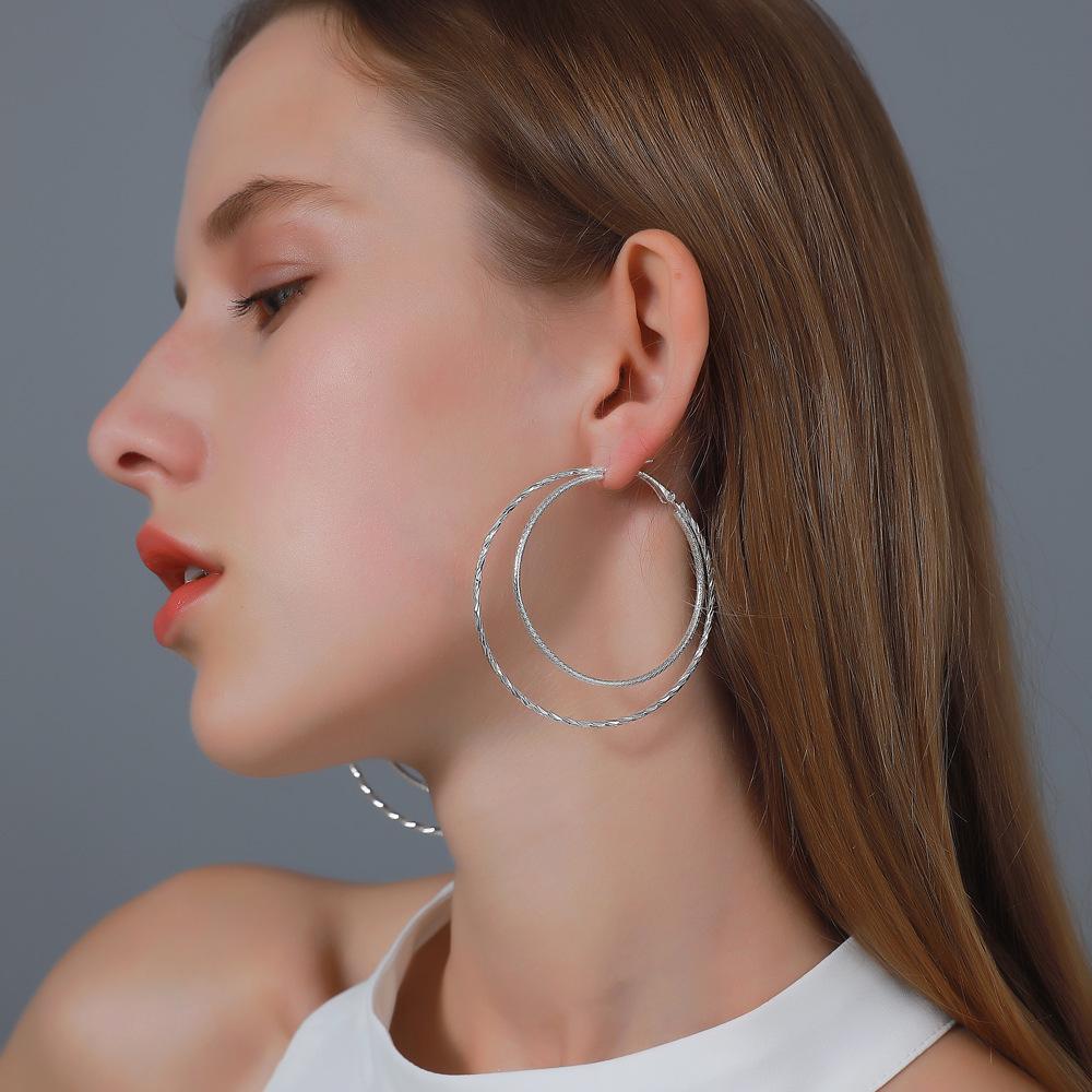 Simple temperament double-layer large circle earrings exaggerated geometric carved circle circle earrings earrings accessories