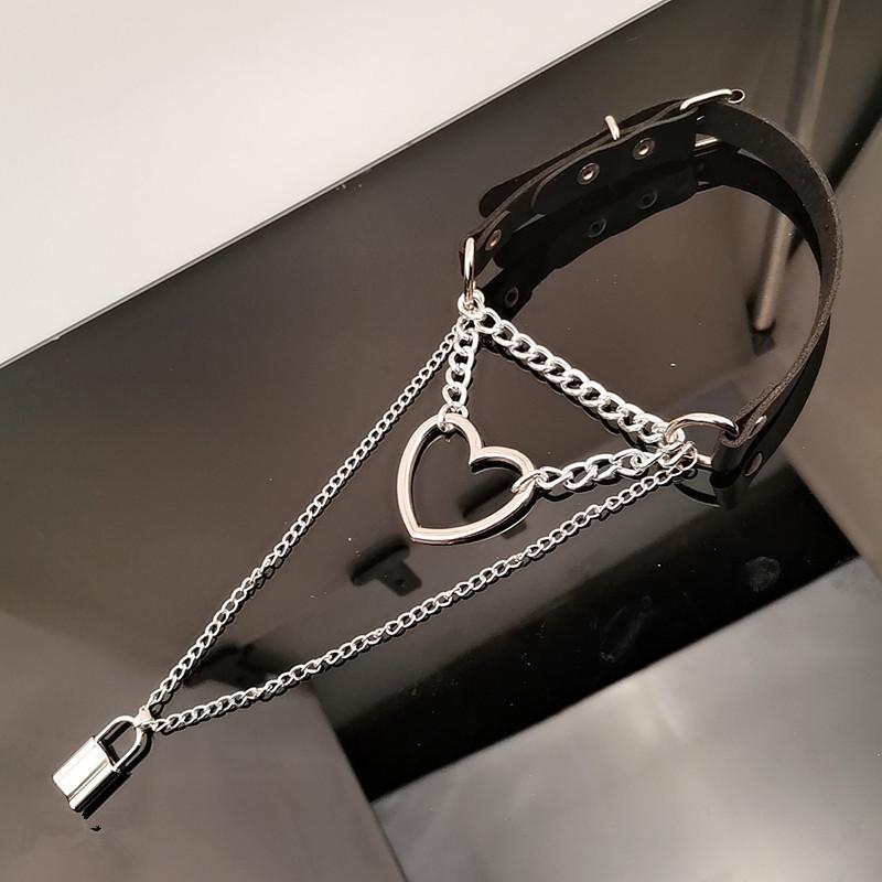 Jewelry Personality Exaggerated PU Metal Necklace Retro Punk Multilayer Chain Geometric Lock Necklace