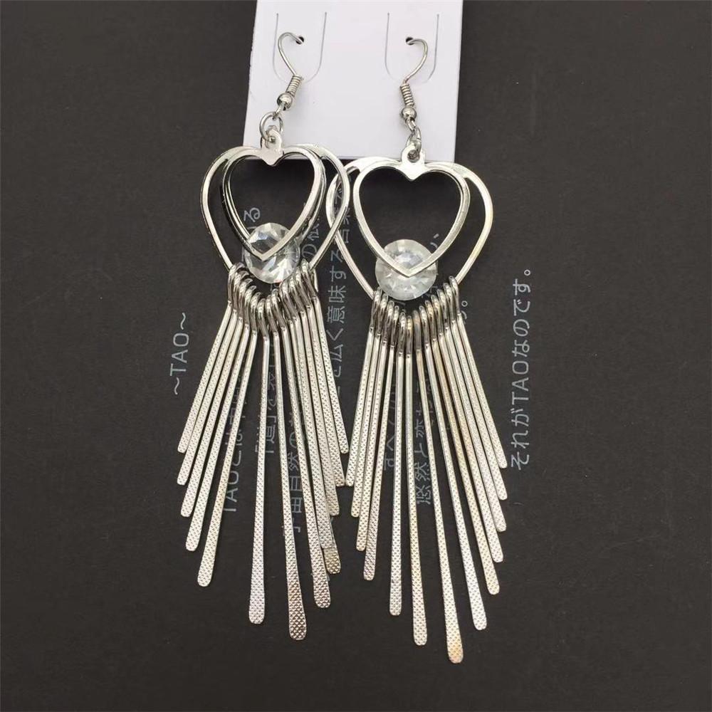 High-quality heart imitation zircon tassel earrings for women fine grain metal bar earrings popular exaggerated earrings