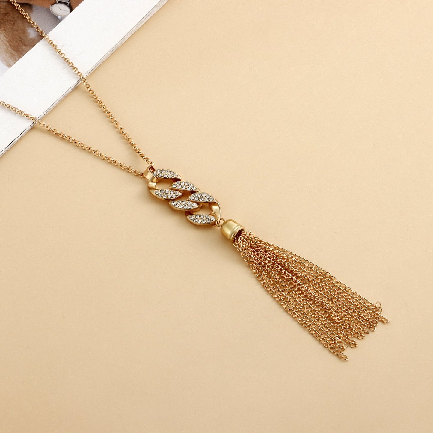 Jewelry Autumn and Winter Tassel Sweater Necklace Diamond 8-character Chain Necklace Sweater Chain Advanced Sense Female