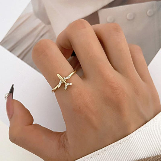 Ins full diamond airplane ring female fashion temperament niche design metal geometric opening index finger ring couple