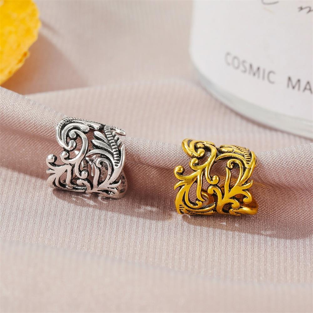 Cold and simple retro ear bone clip personality leaves no pierced earrings for women to make old feeling earrings