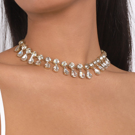 N1682 Retro Palace Temperament Light Luxury Necklace Women's Water Drop Diamond Claw Chain Simple Fragrance Necklace