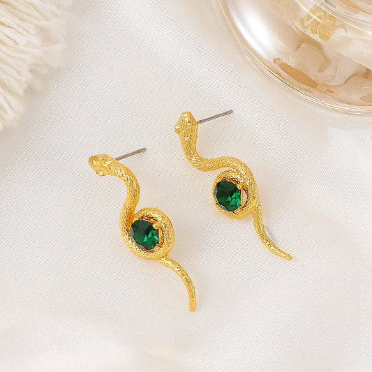 Temperament diamond-encrusted snake-shaped earrings female retro fashion emerald winding small snake earrings earrings ins tide