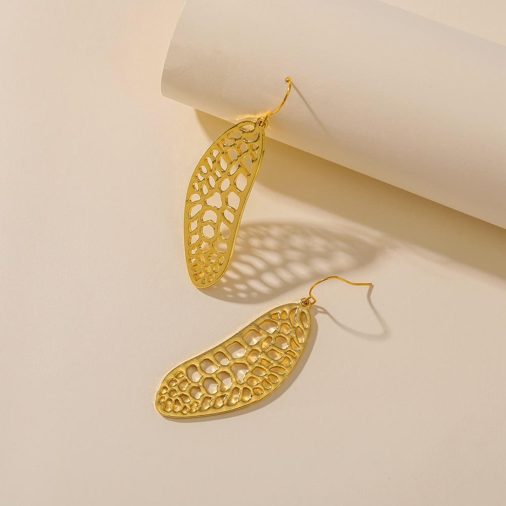 Ear Jewelry Personality Creative Gold Hollow Dragonfly Wing Earrings Fashion Metal Wing Earrings