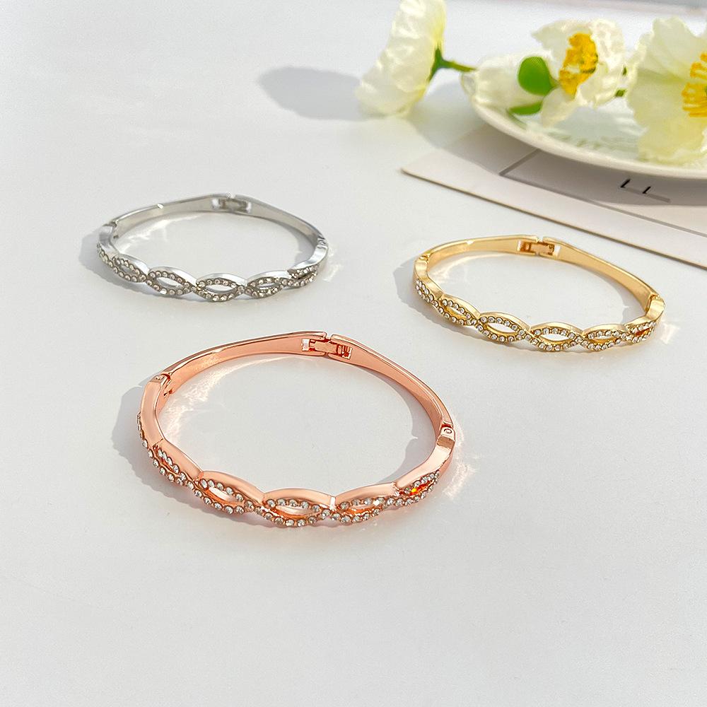 Twist bracelet ins full diamond hollow cross geometric fashion bracelet simple personality bracelet